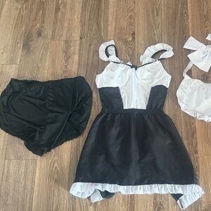 Black and White Maid Costume Set L kids or small Women